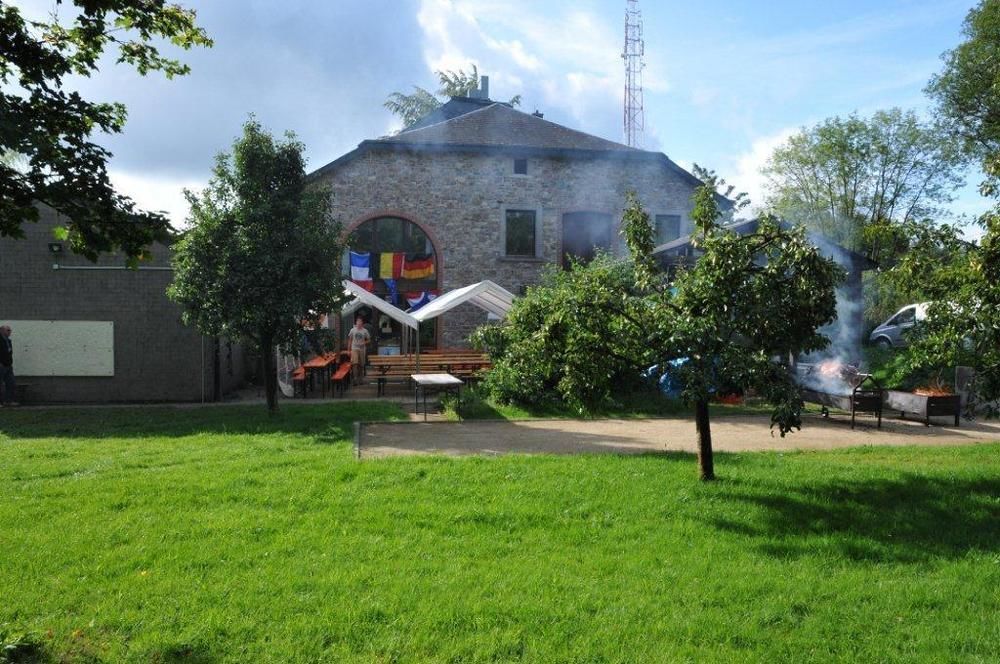 Auberge De Jeunesse De La Roche - Champlon Tenneville Eksteriør billede